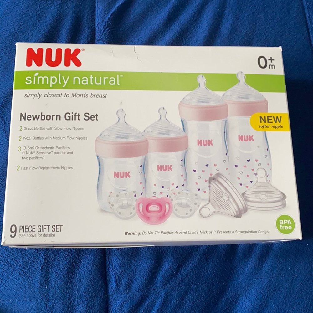 NUK newborn bottle gift set